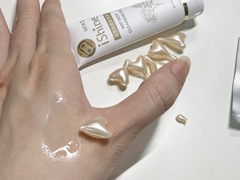 [保養]愛閃耀iShine【豐盈蓬鬆洗髮精】Cindy開箱